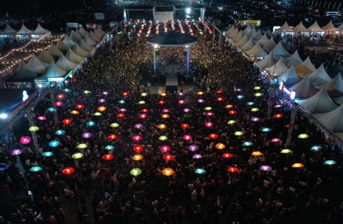 
 Pesta Kembang Api Batfest 2022 Ditargetkan Pecahkan Rekor MURI, Bentang Pijar Bakal Capai 1.000 Meter